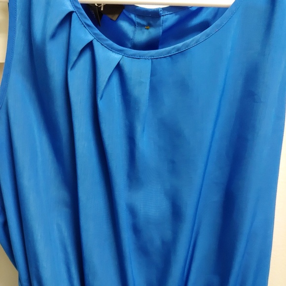 Blue dress - Picture 2 of 3